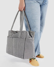 Load image into Gallery viewer, baggu - carry-on cloud bag - black and white gingham
