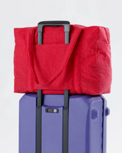 Load image into Gallery viewer, baggu - carry-on cloud bag - candy apple red
