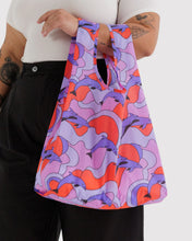 Load image into Gallery viewer, baggu - dolphins - standard size