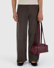 Load image into Gallery viewer, baggu - small recycled leather bowler - mahogany - prebook arriving early nov