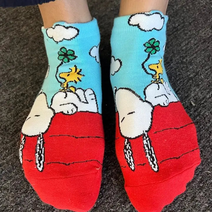 snoopy ankle socks - gazing