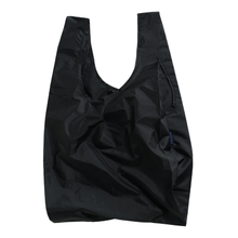 Load image into Gallery viewer, photo of an all black baggu shopping bag