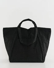 Load image into Gallery viewer, a large black baggu cloud travel bag 
