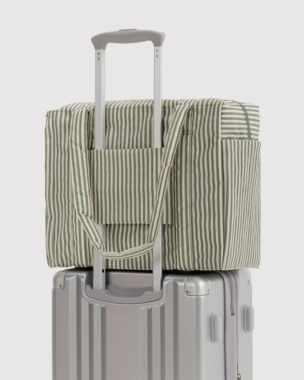 BAGGU Cloud Carry-On 【新品】クラウド キャリー オン Baggu - クラウドバッグ – タグ 