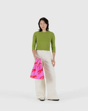 Load image into Gallery viewer, baggu - pink lobster   - baby size - prebook arriving mid june
