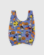 Load image into Gallery viewer, baggu - pumpkin patch - baby size
