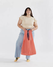 Load image into Gallery viewer, baggu  - red gingham - big size - prebook arriving early may
