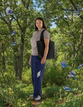 Load image into Gallery viewer, baggu - cloud bag - black - prebook arriving early nov
