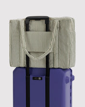 Load image into Gallery viewer, baggu - carry-on cloud - sage stripe
