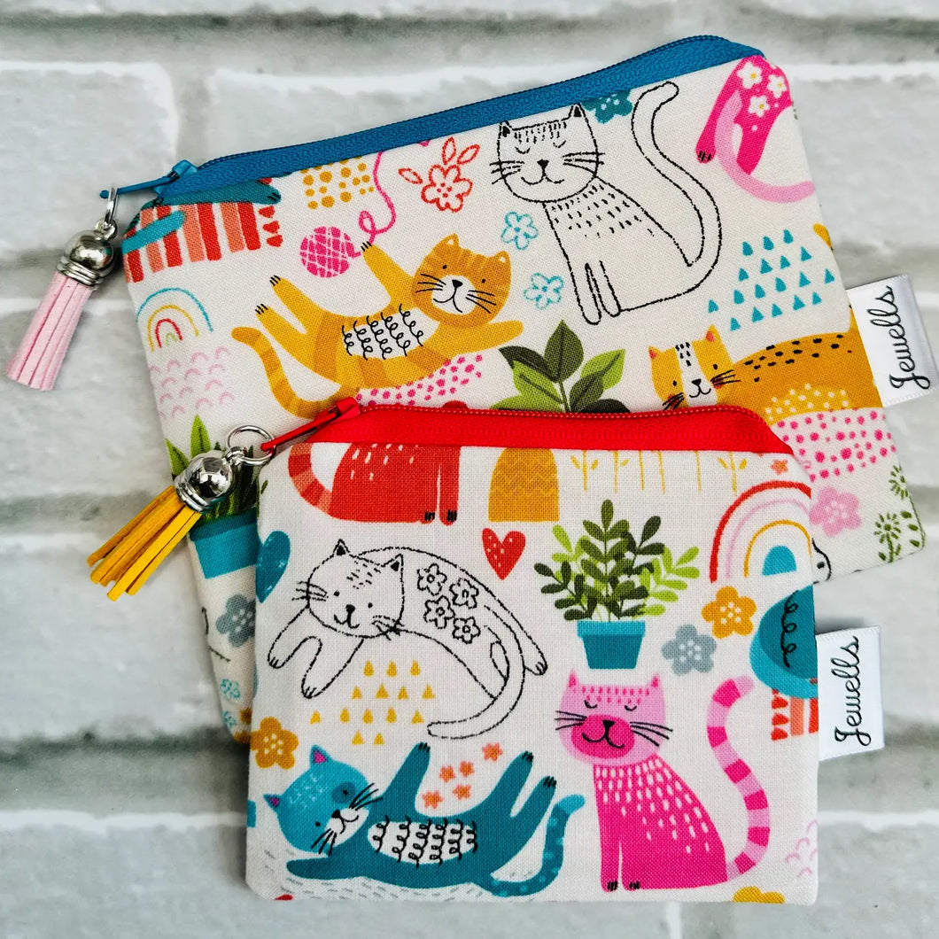 zip pouch - cheerful cats - white