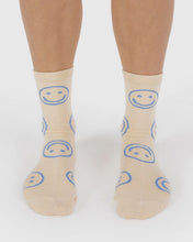 Load image into Gallery viewer, baggu - socks -  ecru periwinkle happy  - prebook arriving late oct/early nov
