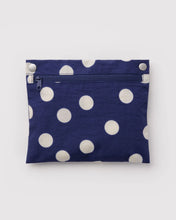 Load image into Gallery viewer, baggu - cloud bag - navy &amp; cream polka dot  - COMING SOON
