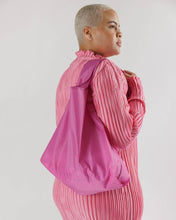 Load image into Gallery viewer, baggu - extra pink - standard size - last one
