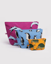 Load image into Gallery viewer, baggu - go pouch set - vacation animals
