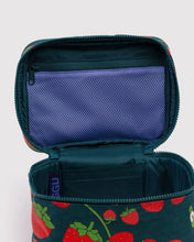 画像をギャラリービューアに読み込む, baggu - large cosmetic case - strawberry blossom
