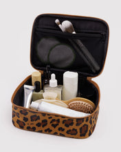 Load image into Gallery viewer, baggu - small cosmetic case - leopard
