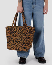 Load image into Gallery viewer, baggu - cloud bag - leopard - prebook arriving late oct/early nov
