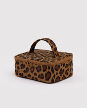 Load image into Gallery viewer, baggu - small cosmetic case - leopard
