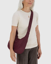 Load image into Gallery viewer, baggu - medium nylon crescent - mahogany  - prebook arriving late oct/early nov
