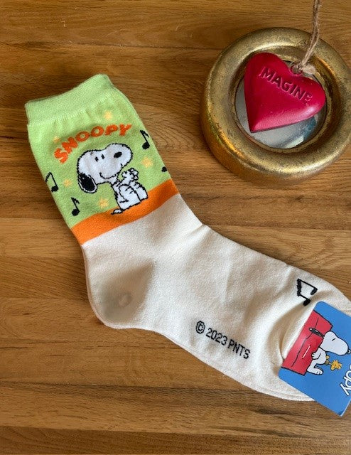 snoopy  & music  classic crew socks