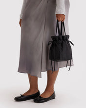 Load image into Gallery viewer, baggu - nylon drawstring bag - black - prebook arriving early nov
