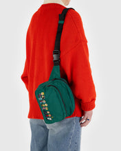 Load image into Gallery viewer, baggu fanny pack - snoopy &amp; woodstook
