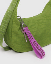 Load image into Gallery viewer, baggu - logo keychain - pink  - prebook arriving late oct/early nov
