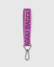 Load image into Gallery viewer, baggu - logo keychain - pink  - prebook arriving late oct/early nov

