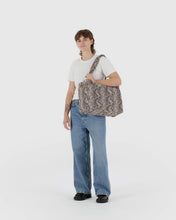 Load image into Gallery viewer, baggu - small cloud carry-on bag - snake - special order
