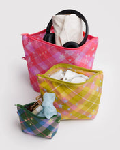 Load image into Gallery viewer, baggu - go pouch set - star plaid - prebook arriving late oct/early nov
