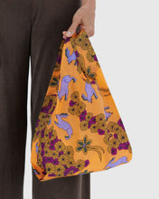 Load image into Gallery viewer, baggu - wild rabbit - baby size - prebook arriving late october
