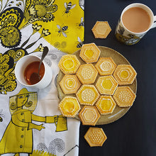 Load image into Gallery viewer, lush UK - bee garden tea towel

