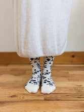Load image into Gallery viewer, mimi &amp; august - boho socks
